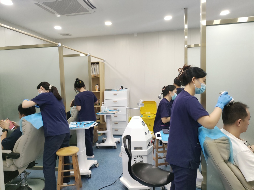 植髮術後養護理療示意