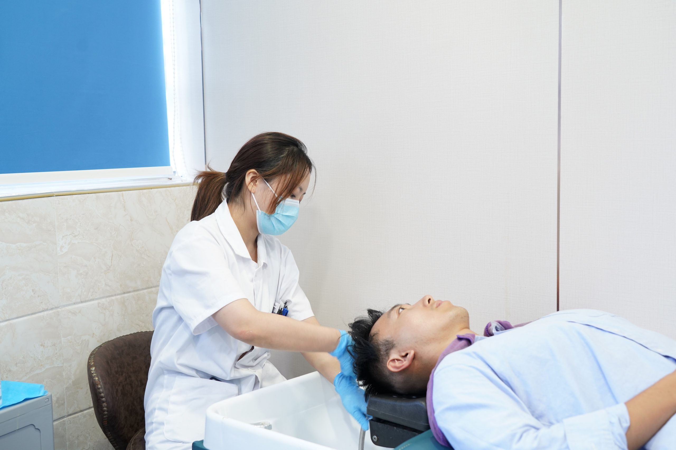 深圳植髮後唔好亂洗頭！5大術後護理要點，決定頭髮生得靚唔靚